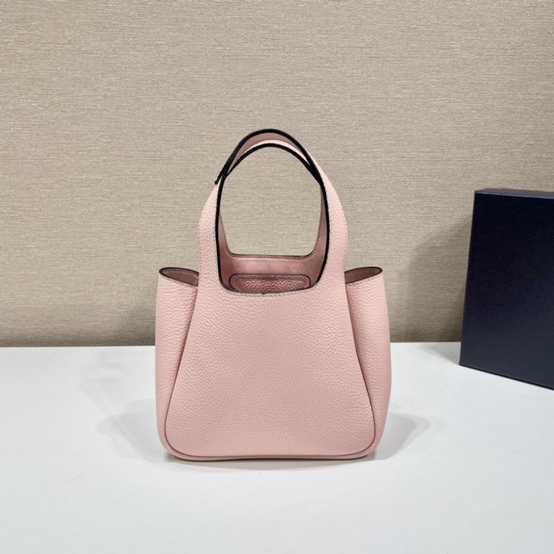 Pra*a bucket bags